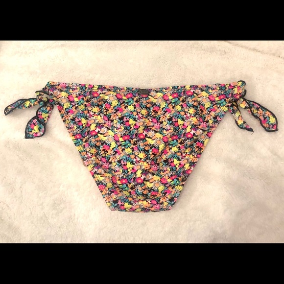 Bikini Bottom size M NWT - Picture 2 of 5